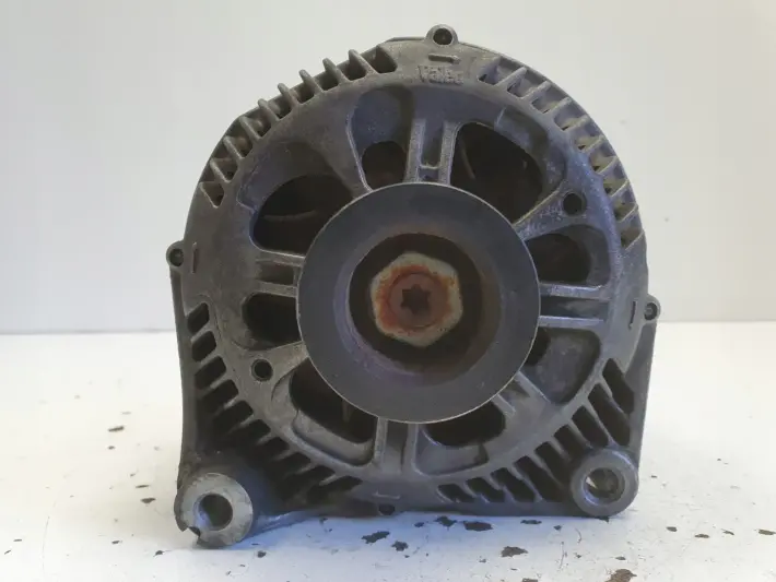 Range Rover III L322 3.0 D ALTERNATOR 150A YLE500180
