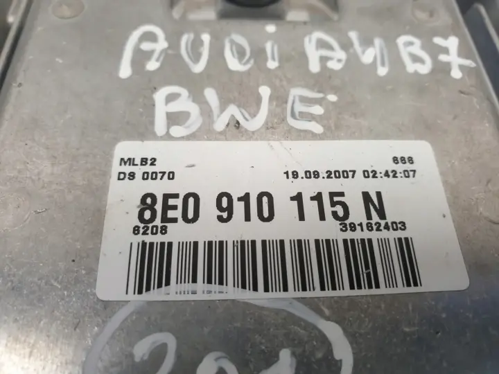 Audi A4 B7 2.0 TFSI STEROWNIK SILNIKA 8E0910115N