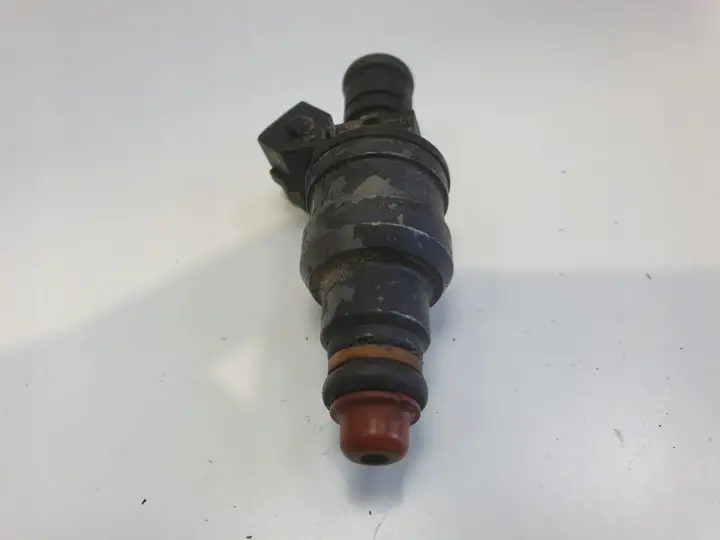 Audi A4 B5 1.8 20V WTRYSKIWACZ wtrysk 0280150444