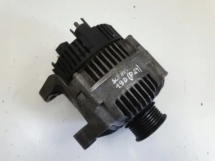 Volvo S40 V40 1.9 D TD ALTERNATOR 7700823707 valeo 110A