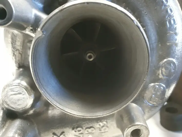 VW Golf IV 1.9 TDI TURBOSPRĘŻARKA turbo 038253019N