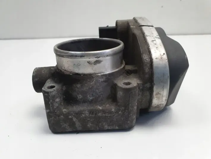 Mini Cooper R50 R53 1.6 16V PRZEPUSTNICA 7509043