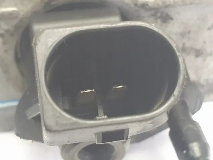 Audi A6 C6 2.7 TDI V6 WTRYSKIWACZ wtrysk 0445115054 059130277AJ