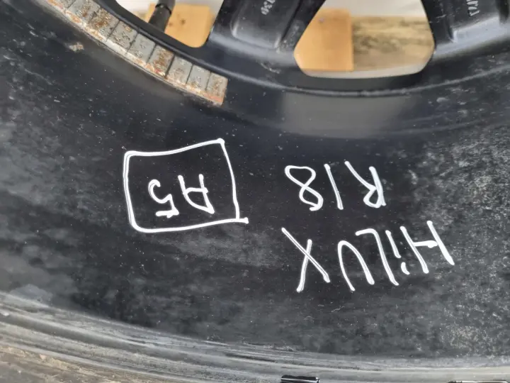 Toyota Hilux VIII KOŁO ZAPASOWE Zapas alufelga 265/60 R18 6x139,7