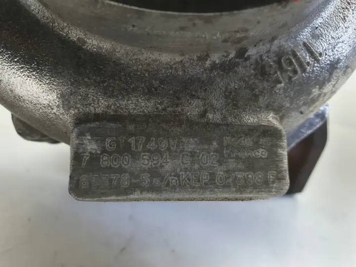 BMW E87 E90 E91 2.0 D N47 TURBOSPRĘŻARKA turbo 7800594