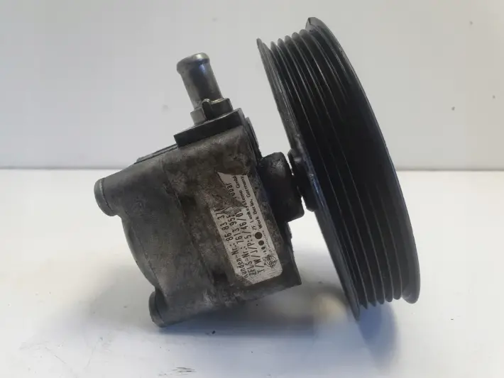 Volvo S80 S60 I XC90 2.5 T POMPA WSPOMAGANIA 8683377 110B