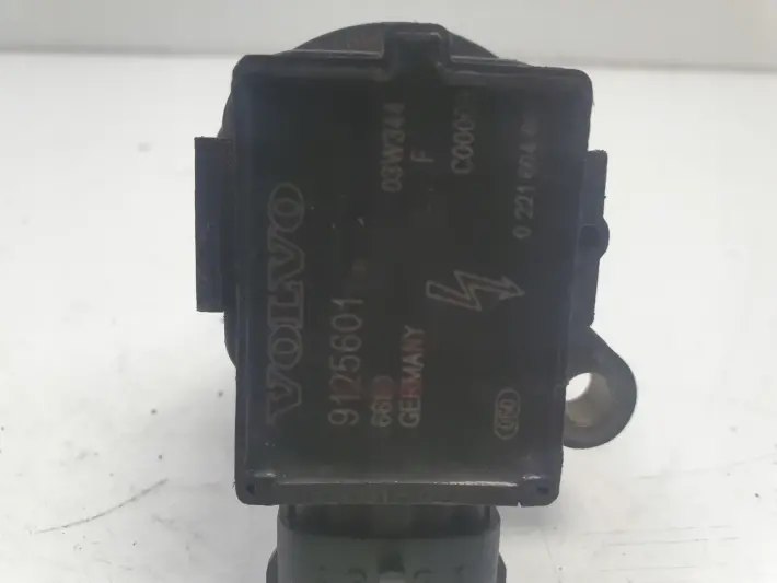 Volvo XC90 2.5 T CEWKA ZAPŁONOWA 9125601