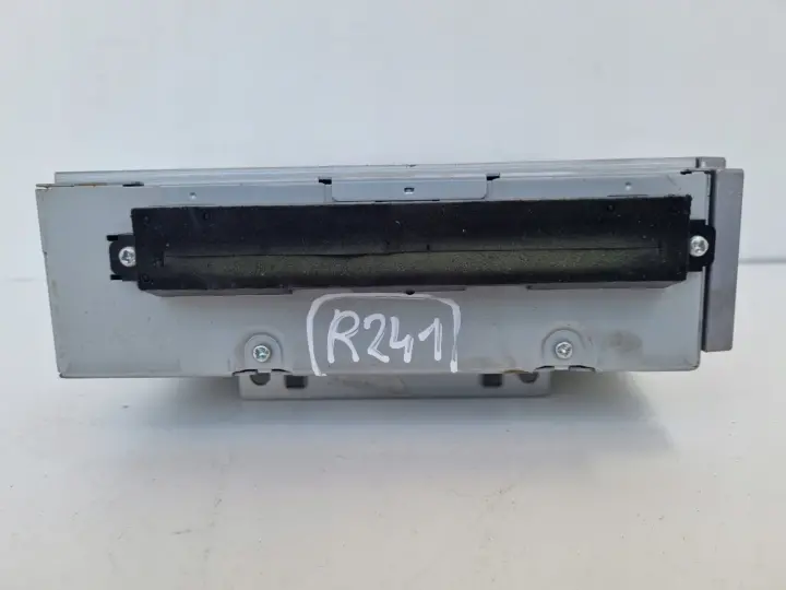 Volvo S40 II V50 RADIO CD radioodtwarzacz CZYTNIK PŁYT 30732851AA 30732851