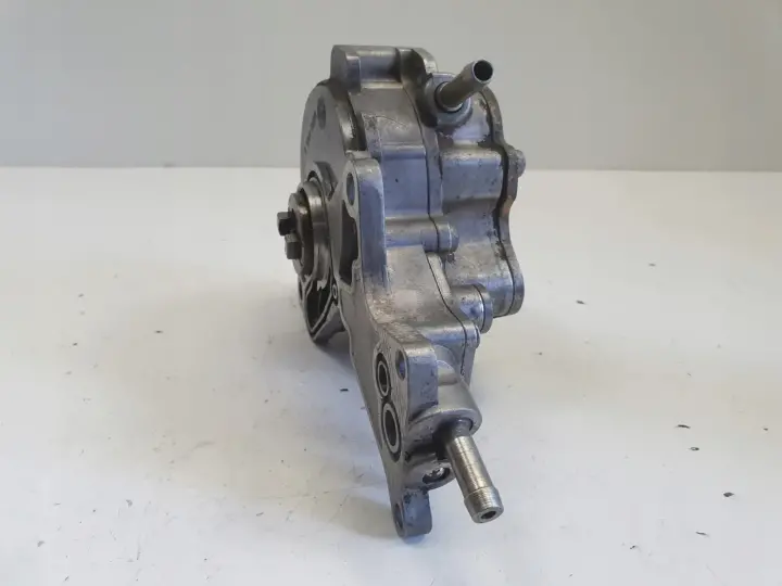 Audi A4 B5 B6 B7 A6 C5 1.9 TDI POMPA VACUM wakum 038145209A