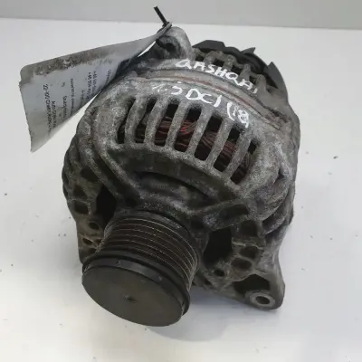 Nissan Qashqai 1.5 DCI ALTERNATOR bosch 0124525081