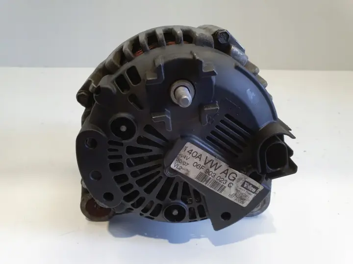 Audi A3 II 8P 1.6 8V ALTERNATOR valeo 06F903023C 140A