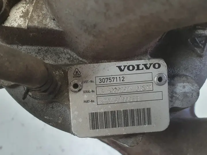 Volvo V70 III S80 II 2.5 T TURBOSPRĘŻARKA turbo 30757112