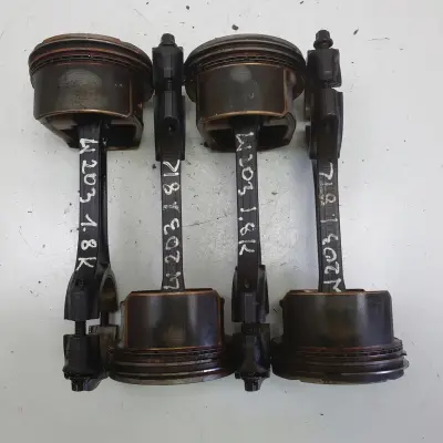 Mercedes W203 1.8 K TŁOK KORBOWÓD