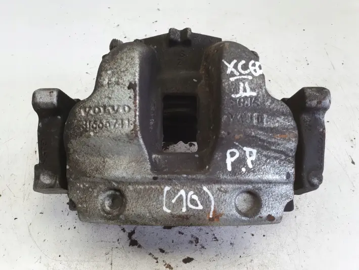 Volvo S60 XC60 II PRZEDNI ZACISK HAMULCOWY prawy przód PASAŻERA 31665741