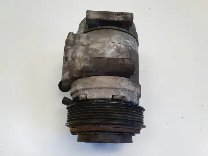 SsangYong Korando III 2.0 D XDI SPRĘŻARKA KLIMATYZACJI 6711303011