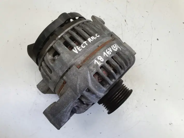 Opel Vectra C 1.8 16V ALTERNATOR bosch 0124425009 YU 120A