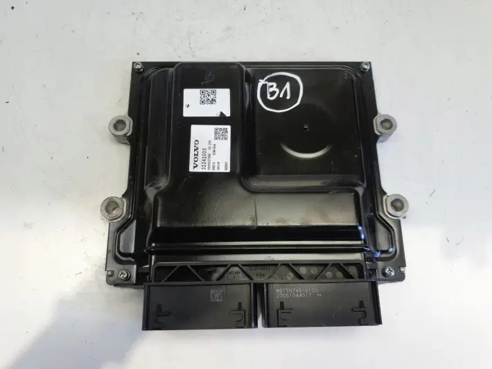 Volvo V60 II 2.0 D4 STEROWNIK SILNIKA komputer MODUŁ 32242005