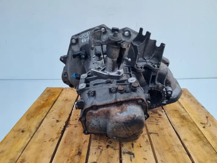 Opel Vectra C 1.6 1.8 16V SKRZYNIA BIEGÓW F17C419 manualna
