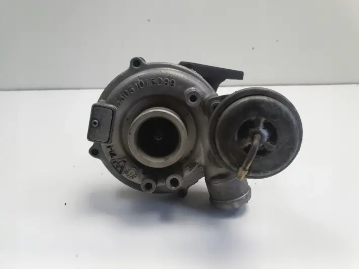 VW Bora 1.9 TDI TURBOSPRĘŻARKA turbo 038145701D