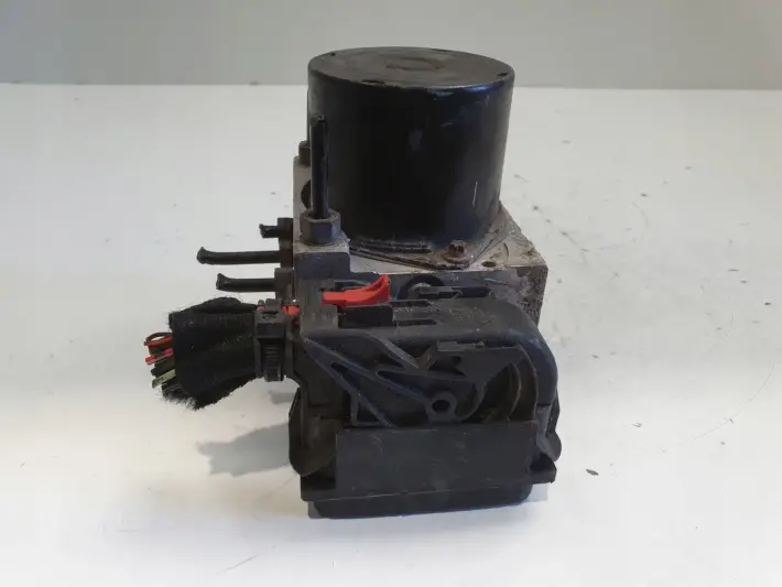 Skoda Fabia II 1.2 6V POMPA ABS hamulcowa 6R0907379J 0265232276