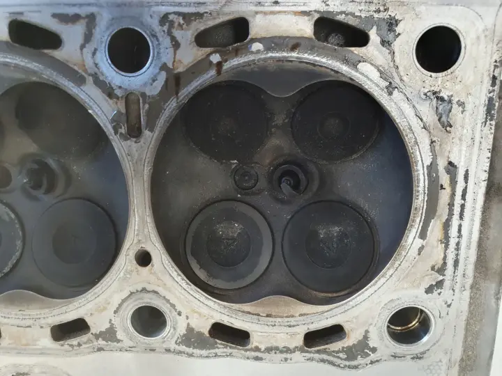 Ford Focus MK3 1.0 EcoBoost GŁOWICA CYLINDRÓW PBCM5G-6090-GF