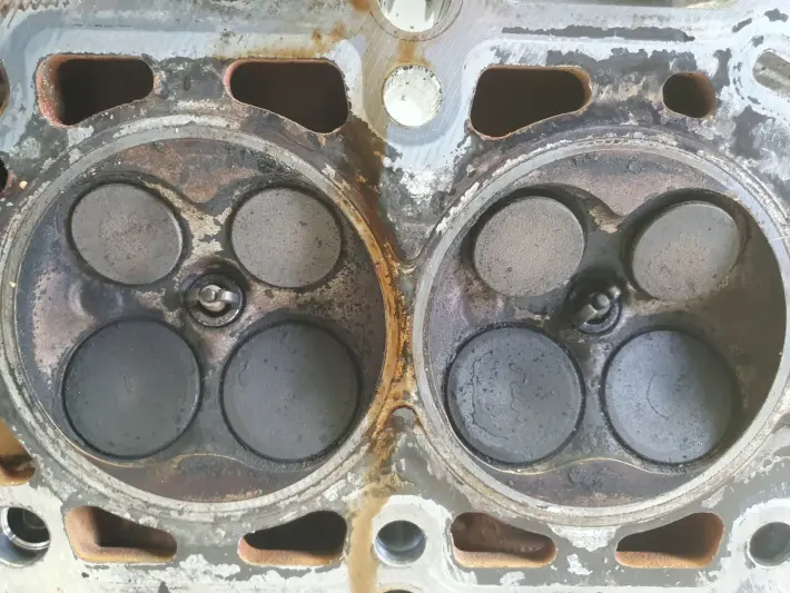 Mini Cooper R50 R53 1.6 16V GŁOWICA CYLINDRÓW 04777751AB