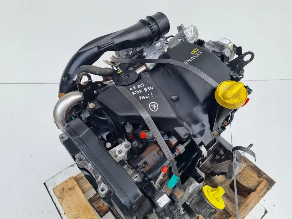 SILNIK BEZ OSPRZĘTU Renault Scenic III 1.5 DCI ładnie pracuje K9K834