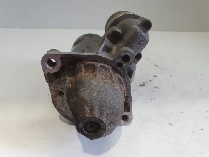 BMW E60 2.0 D ROZRUSZNIK bosch 7796892