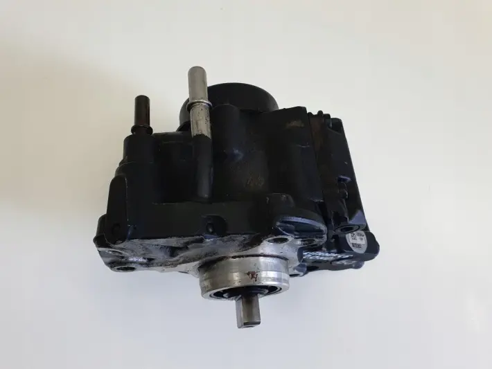Citroen C5 III 2.0 HDI POMPA WTRYSKOWA 9687959180