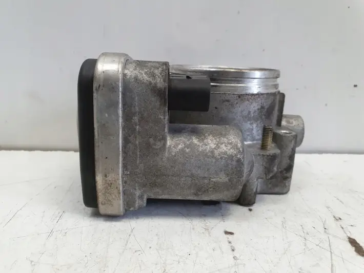 BMW E46 E39 E53 3.0 i M54B30 PRZEPUSTNICA 7502445