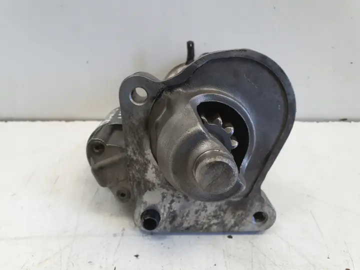 Mazda 3 BK 1.6 MZ-CD ROZRUSZNIK Y601-18-400C