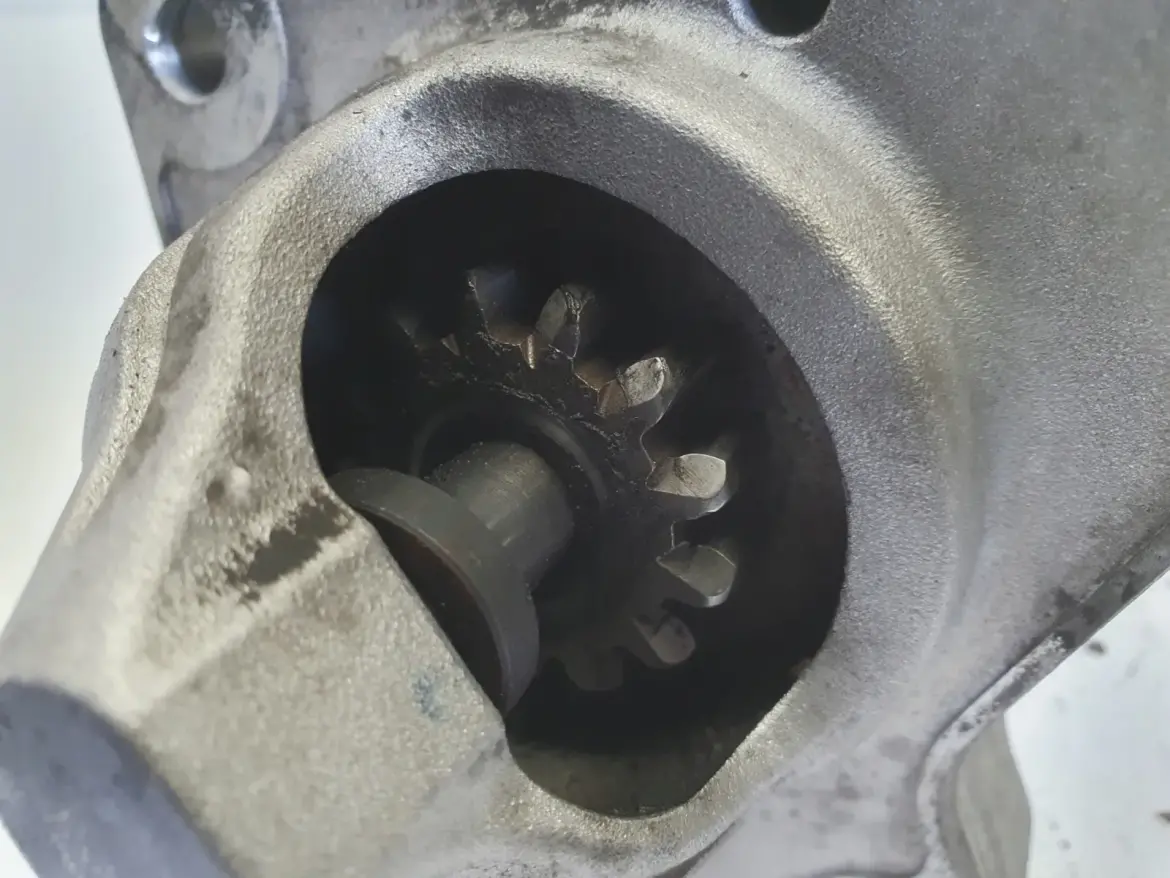 Volvo V60 S40 II V50 V40 II 1.6 D2 ROZRUSZNIK Volvo 31376637