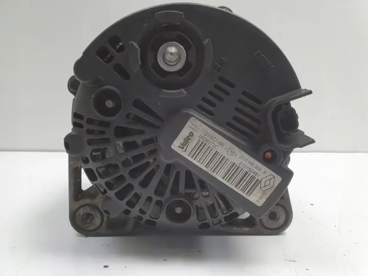 Renault Megane III 1.5 DCI ALTERNATOR 231000026R valeo