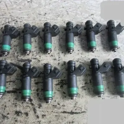 Mercedes W220 S600 biturbo WTRYSKIWACZ 2750780249