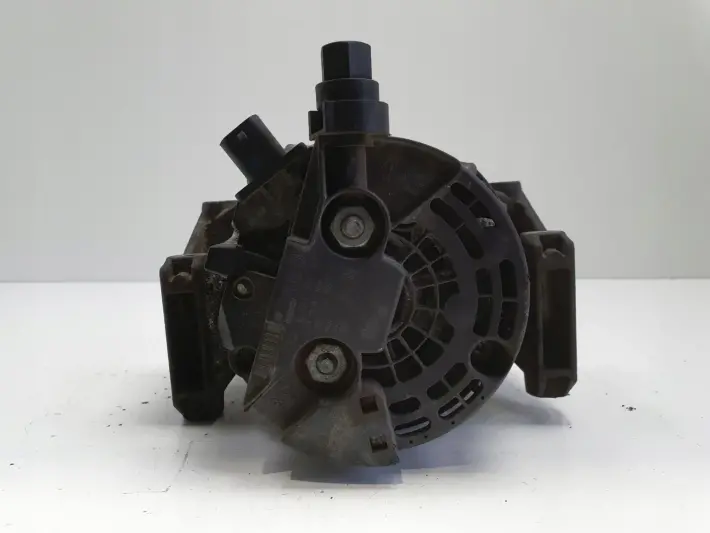Opel Vectra C 2.2 DIRECT ALTERNATOR 100A 0124325168 bosch