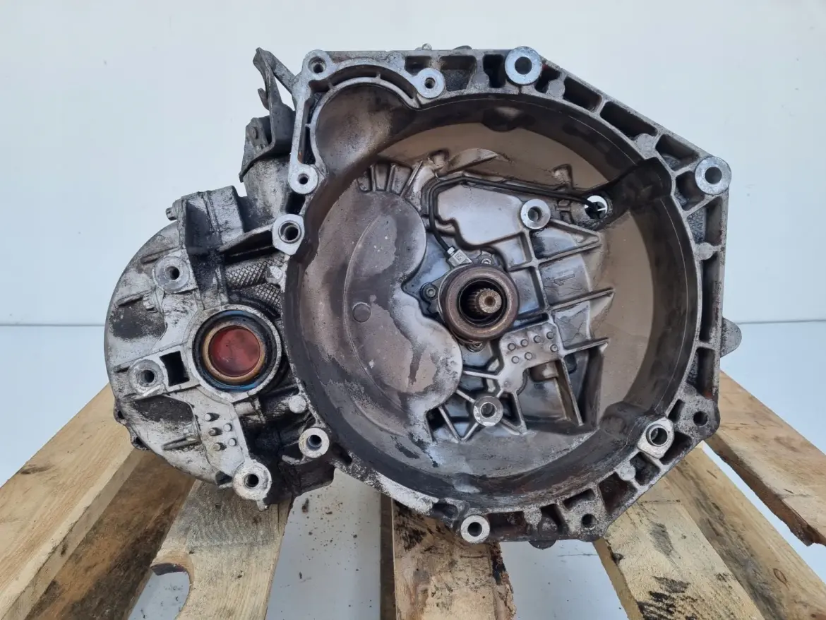 Opel Vectra C 1.9 CDTI SKRZYNIA BIEGÓW M32 manualna MANUAL