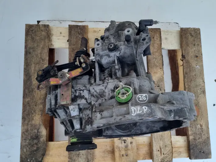 VW Bora 1.6 16V SKRZYNIA BIEGÓW DLP manualna MANUAL