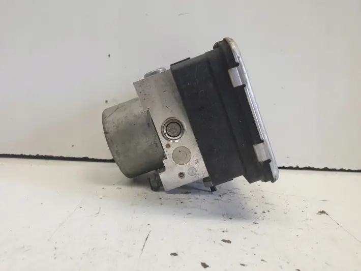 Volvo V90 POMPA ABS hamulcowa 31680098 P31680101