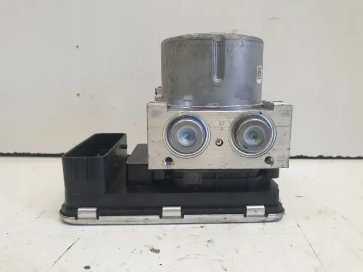 Volvo V90 POMPA ABS hamulcowa 31680098 P31680101