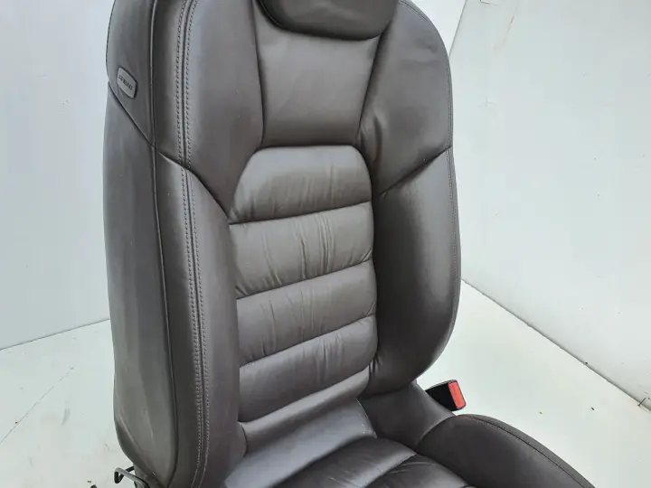 Porsche Cayenne FOTELE KOMPLET FOTELI europa DVD
