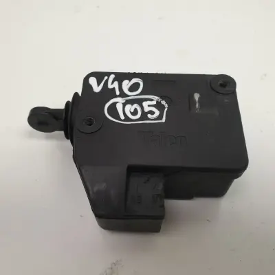 Volvo S40 V40 1.9 D SIŁOWNIK KLAPKI WLEWU PALIWA