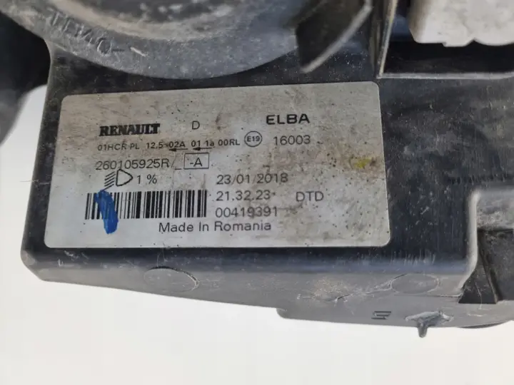 Dacia Sandero II LIFT 12-20r PRZEDNIA LAMPA PRAWA PRAWY PRZÓD 260105925R