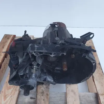 Renault Kangoo I 1.9 D SKRZYNIA BIEGÓW manualna JB1173