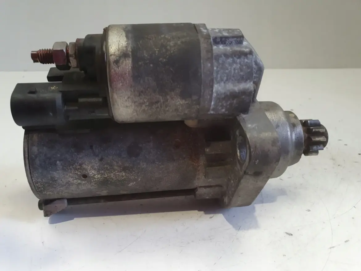 Audi A3 II 8P 2.0 TFSI ROZRUSZNIK 02M911023M valeo