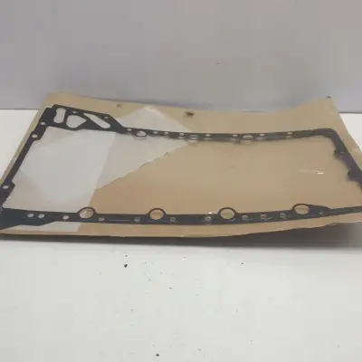 BMW F01 F02 4.4 V8 USZCZELKA MISKI OLEJU 7566644