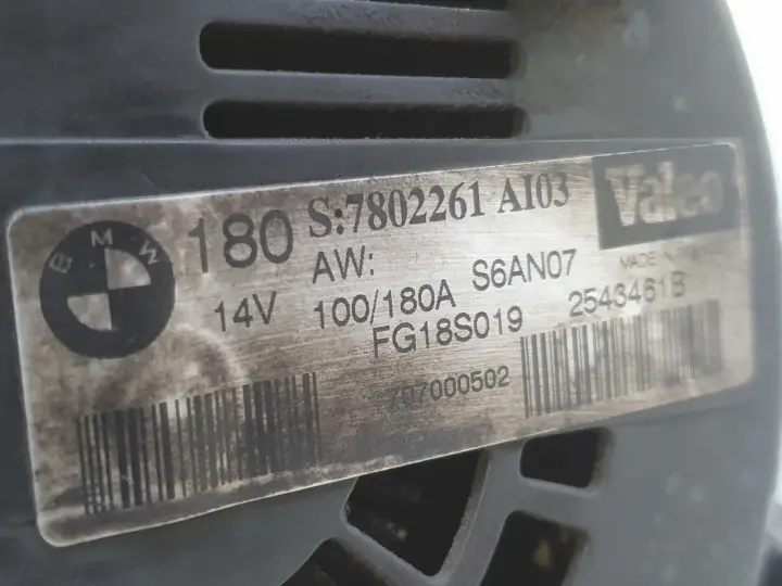 BMW E87 E90 2.0 D ALTERNATOR valeo 7802261 AL03 180A