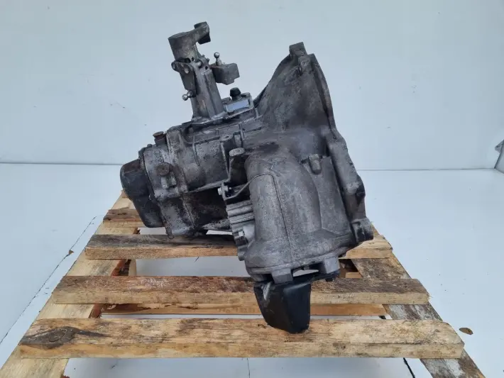 Opel Vectra C 1.6 1.8 16V SKRZYNIA BIEGÓW F17C374 manualna
