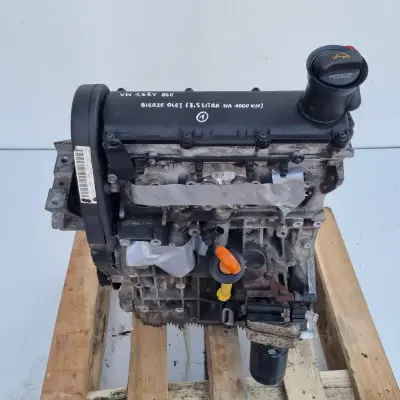SILNIK VW Jetta III V 1.6 8V 102KM bierze olej BGU BSE