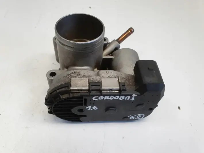 Seat Cordoba 1.4 16V PRZEPUSTNICA 0280750095 030133062C