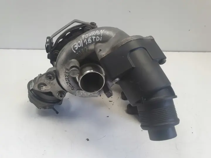 VW Touran 1.6 TDI TURBOSPRĘŻARKA turbo 03L253016T